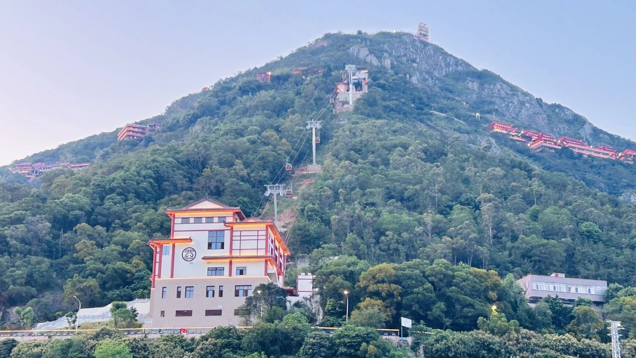 亚洲AV永久无码精品三区在线4