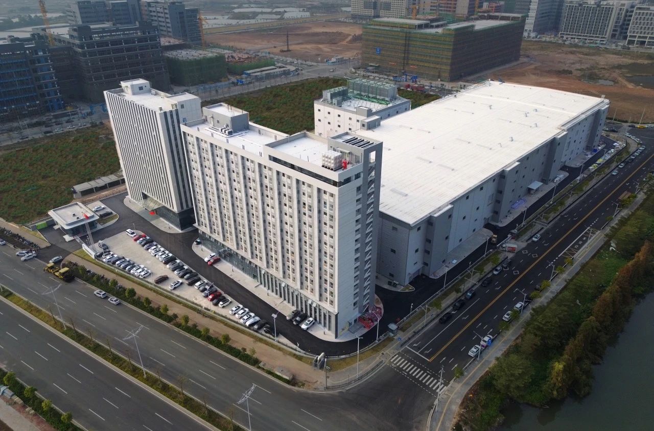 亚洲AV永久无码精品三区在线4